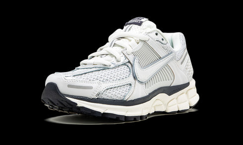VOMERO 5 MNS WMNS "Photon Dust"